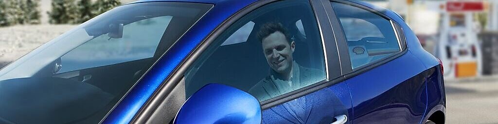 man getting directions from shell assistant