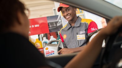Shell assistant opening bonet